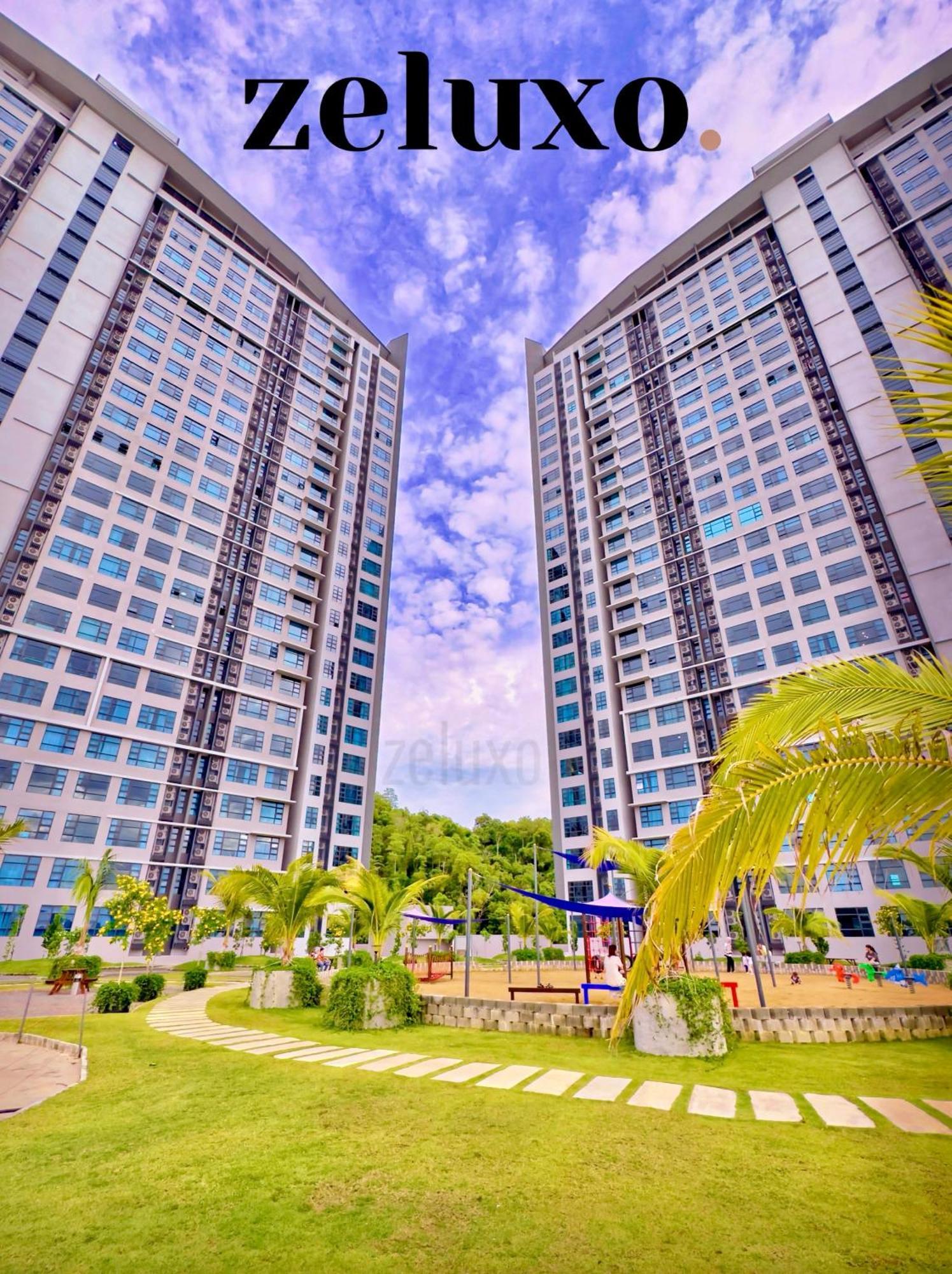 #14 Jesselton Quay Seaview Corner Washer Dryer * Kota Kinabalu